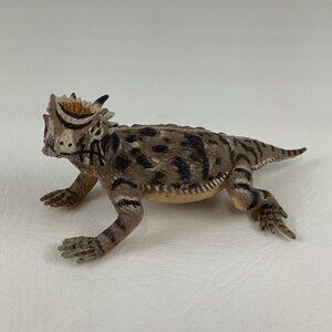 Safari Horned Lizard Realistic 5.5" Long  Wild Animal Replica Toy Figure 2010